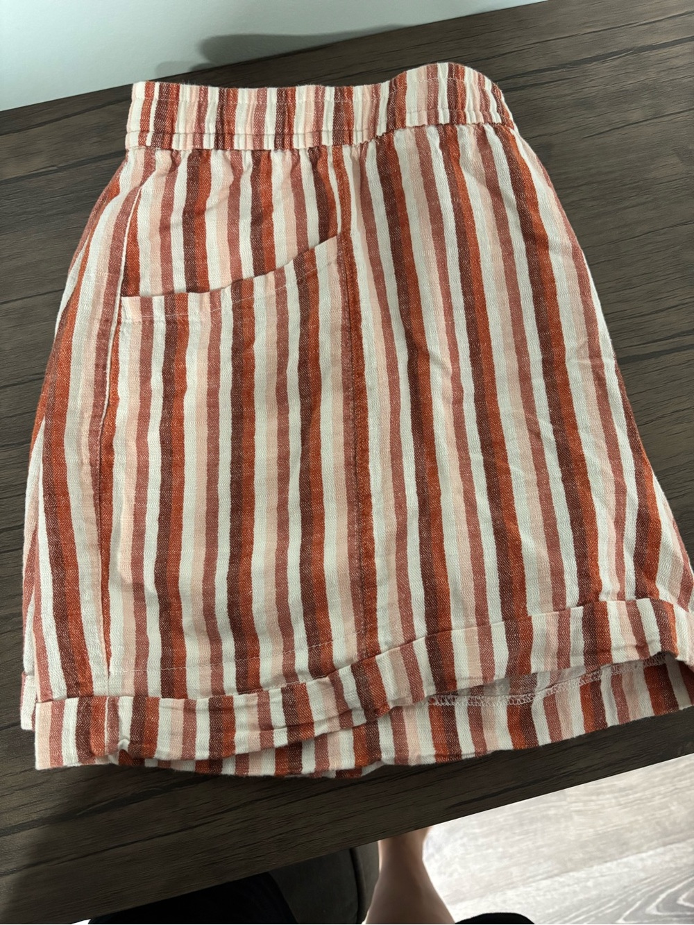 Old Navy Rust and Cream Striped Linen Shorts